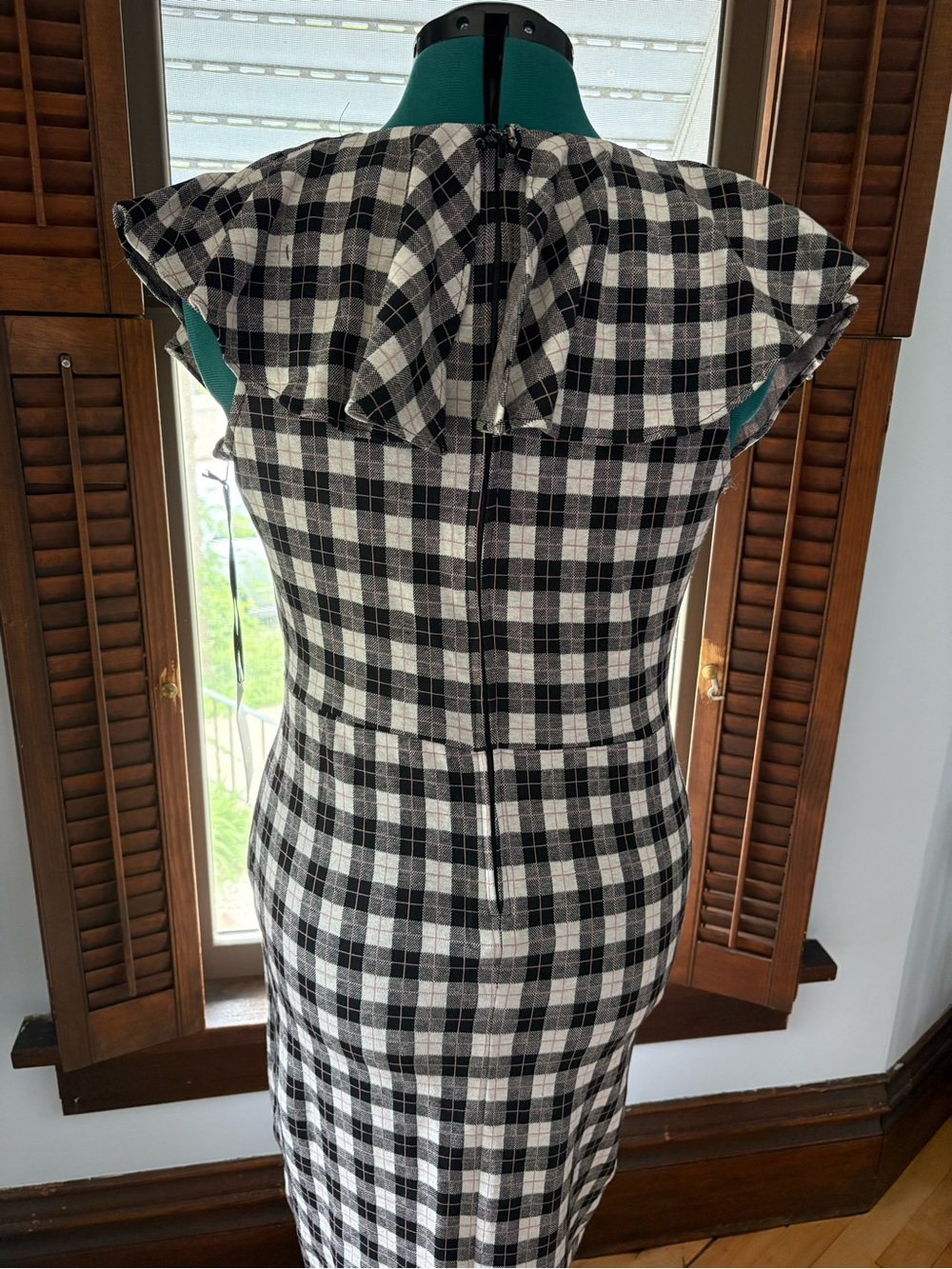 Unique Vintage Black and White Check Midi Dress - Picture 5 of 8
